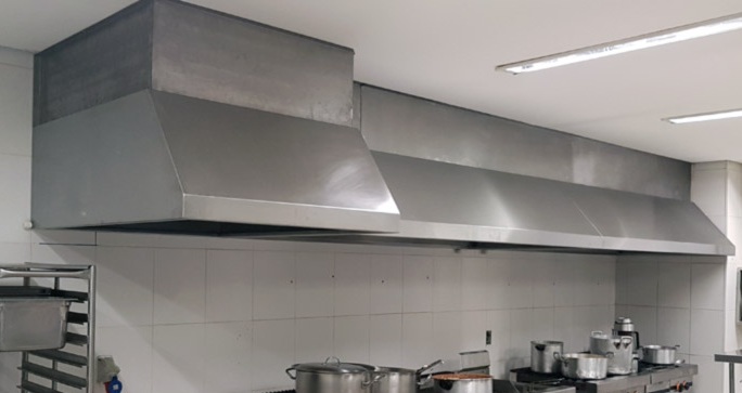Coifa industrial fabricada sob medida